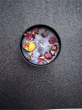 Midnight offering homemade candle